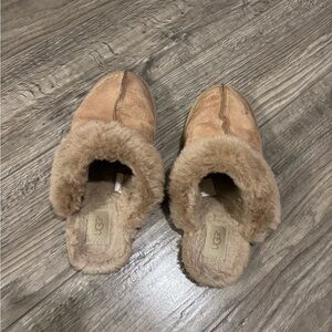 UGG Women's Cozy Tan Slippers